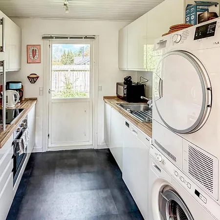 Amazing Home In Graested With Kitchen Græsted