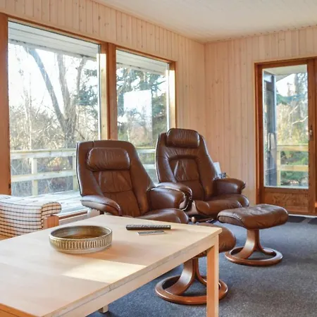 Three-bedroom In * Græsted