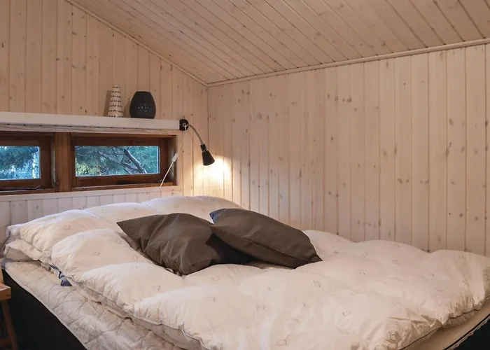 Three-bedroom In Vejby * Graested