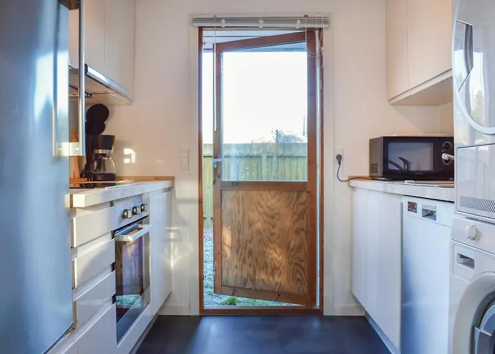 Three-bedroom In Vejby * Graested